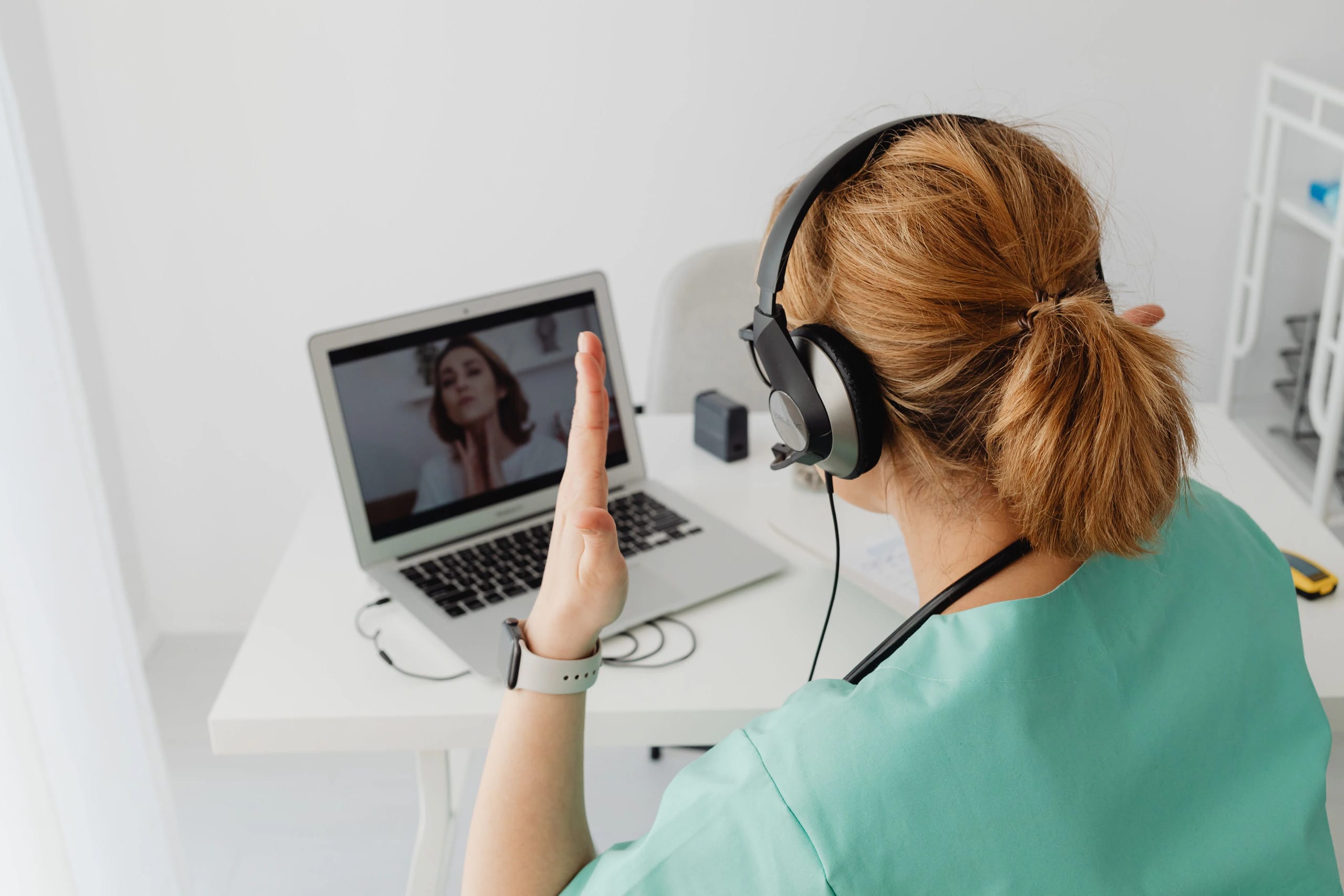 Health Clino - Online doctor services in Spain