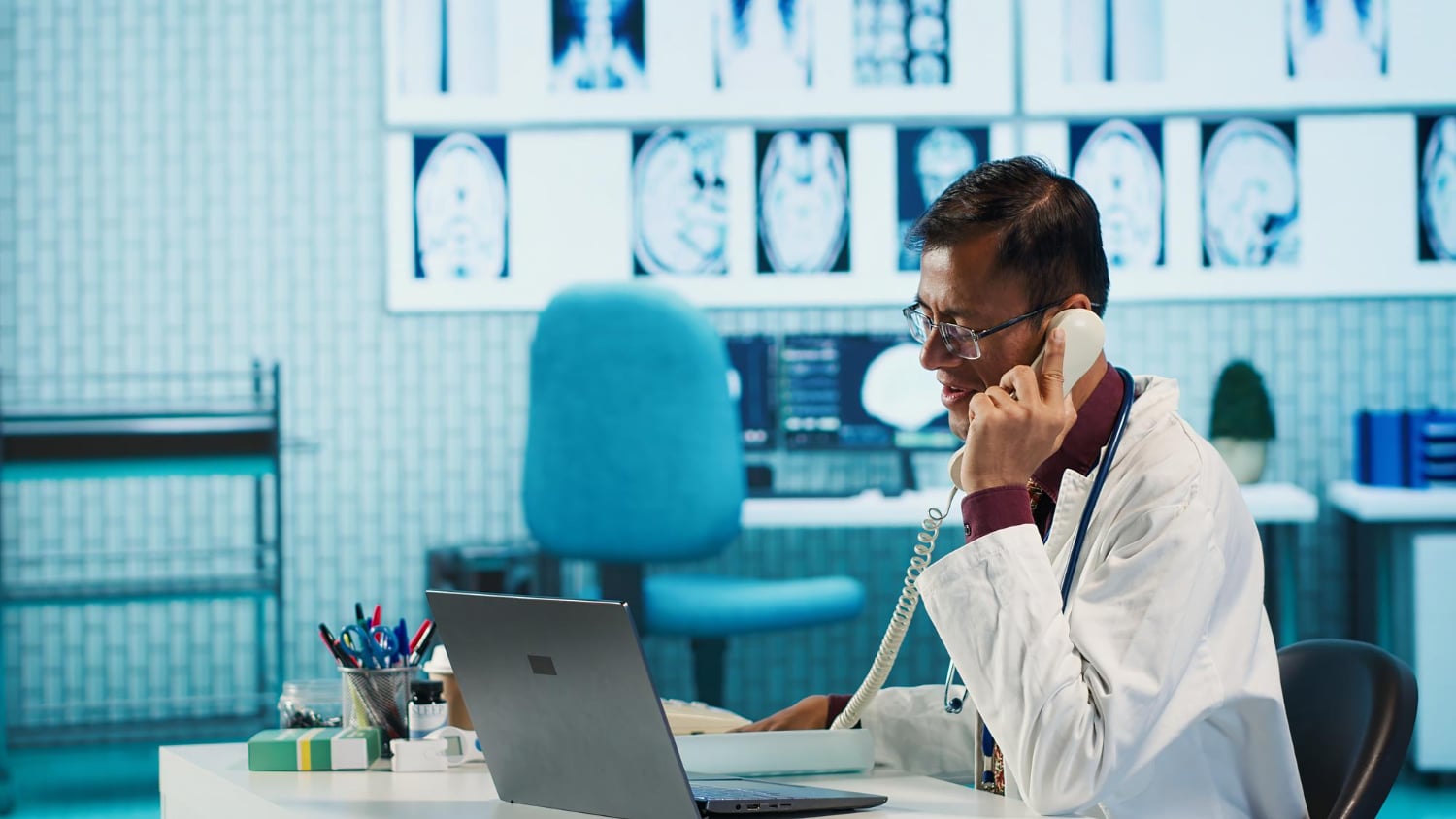 Contact Health Clino - Online doctor support in Spain